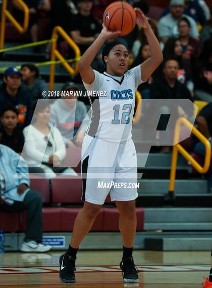 Thumbnail 1 in Carson vs Legacy (CIF Div 1 Final) photogallery.