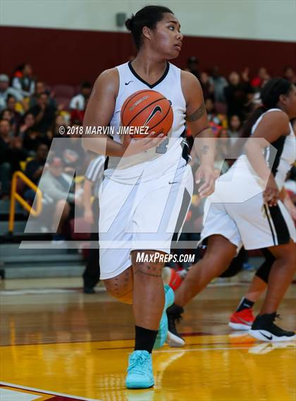 Thumbnail 1 in Carson vs Legacy (CIF Div 1 Final) photogallery.