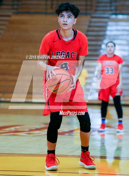 Thumbnail 1 in Carson vs Legacy (CIF Div 1 Final) photogallery.