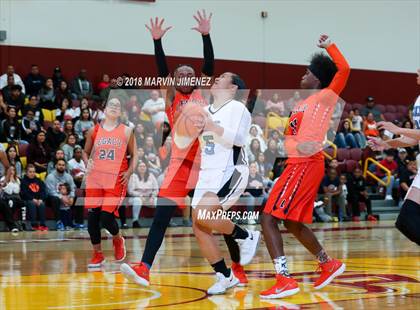 Thumbnail 2 in Carson vs Legacy (CIF Div 1 Final) photogallery.