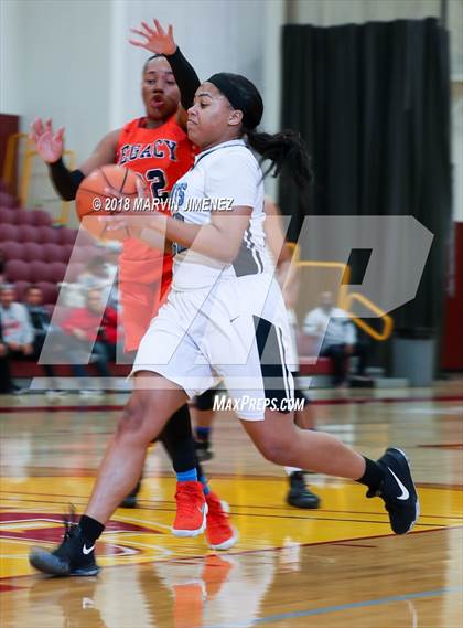 Thumbnail 1 in Carson vs Legacy (CIF Div 1 Final) photogallery.