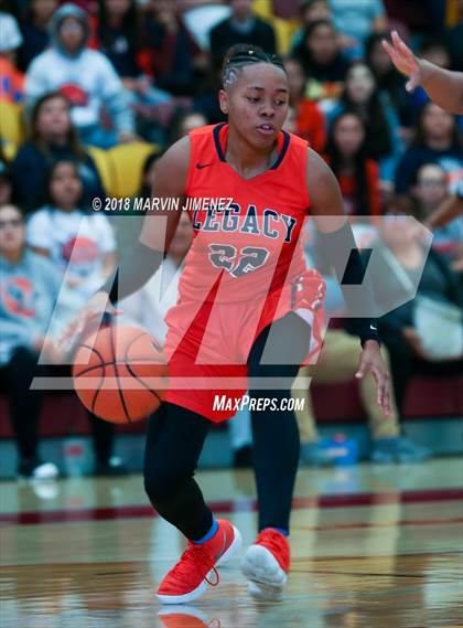 Thumbnail 1 in Carson vs Legacy (CIF Div 1 Final) photogallery.