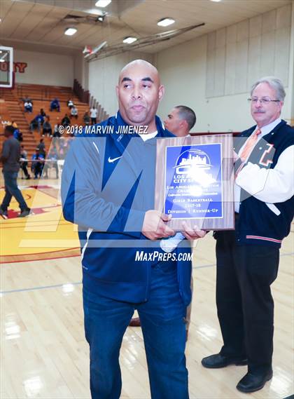 Thumbnail 3 in Carson vs Legacy (CIF Div 1 Final) photogallery.