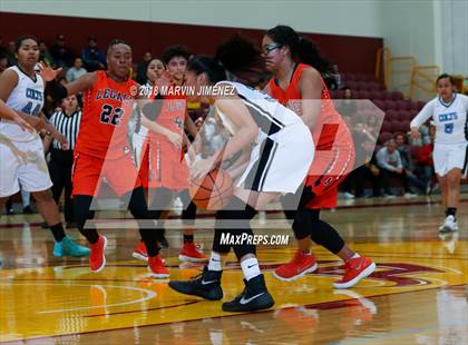 Thumbnail 1 in Carson vs Legacy (CIF Div 1 Final) photogallery.