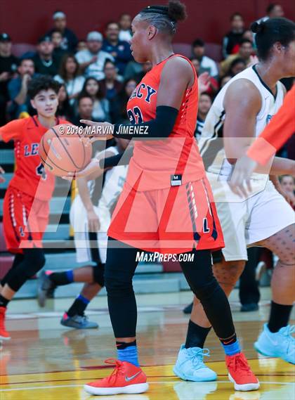 Thumbnail 2 in Carson vs Legacy (CIF Div 1 Final) photogallery.