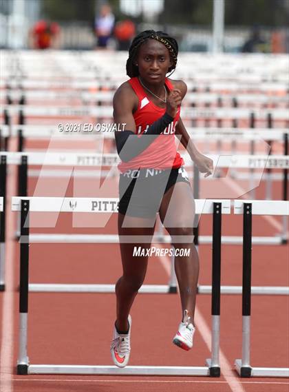 Thumbnail 1 in Pittsburg Relays (100 Meter/100 Meter Hurdles) photogallery.