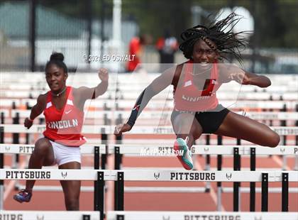 Thumbnail 1 in Pittsburg Relays (100 Meter/100 Meter Hurdles) photogallery.
