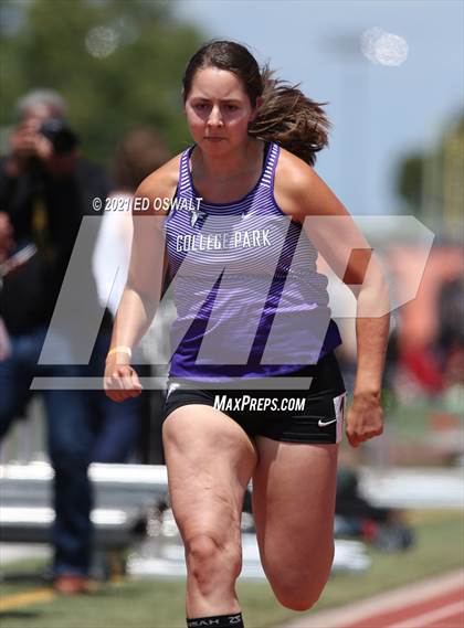 Thumbnail 3 in Pittsburg Relays (100 Meter/100 Meter Hurdles) photogallery.