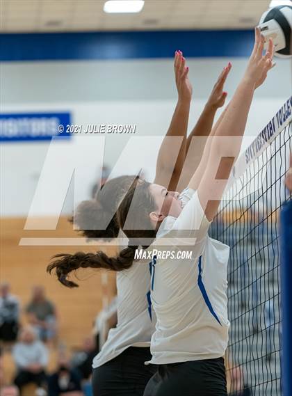 Thumbnail 1 in Sacred Heart @ Hamilton Southeastern photogallery.