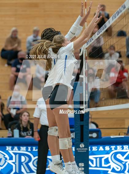Thumbnail 3 in Sacred Heart @ Hamilton Southeastern photogallery.
