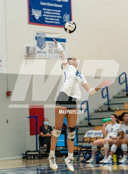 Thumbnail 3 in Sacred Heart @ Hamilton Southeastern photogallery.