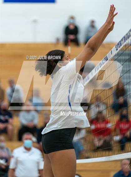 Thumbnail 3 in Sacred Heart @ Hamilton Southeastern photogallery.