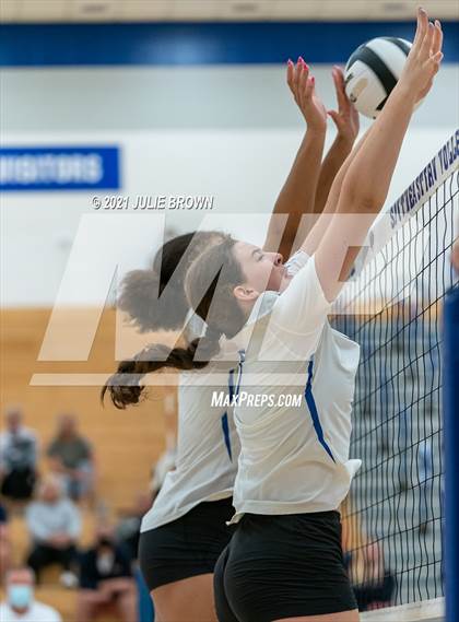 Thumbnail 3 in Sacred Heart @ Hamilton Southeastern photogallery.