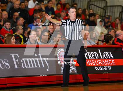 Thumbnail 2 in Harvard-Westlake vs. Mater Dei (Nike Extravaganza) photogallery.