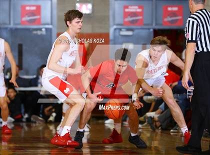 Thumbnail 3 in Harvard-Westlake vs. Mater Dei (Nike Extravaganza) photogallery.
