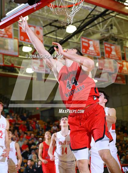 Thumbnail 3 in Harvard-Westlake vs. Mater Dei (Nike Extravaganza) photogallery.