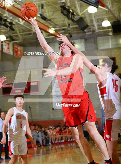 Thumbnail 2 in Harvard-Westlake vs. Mater Dei (Nike Extravaganza) photogallery.