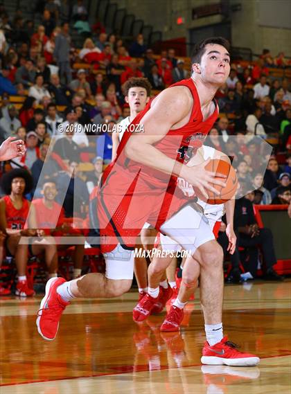 Thumbnail 2 in Harvard-Westlake vs. Mater Dei (Nike Extravaganza) photogallery.