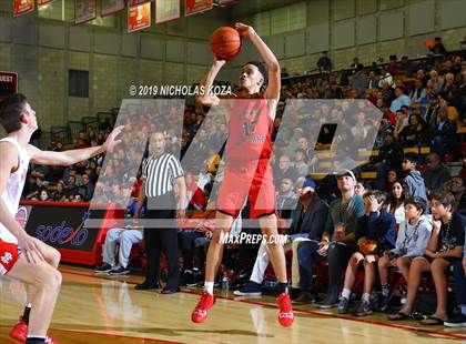 Thumbnail 2 in Harvard-Westlake vs. Mater Dei (Nike Extravaganza) photogallery.