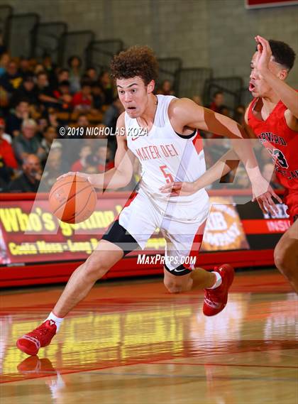 Thumbnail 3 in Harvard-Westlake vs. Mater Dei (Nike Extravaganza) photogallery.