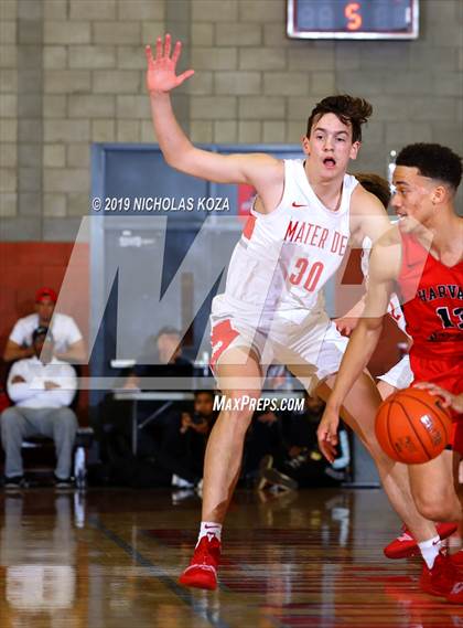 Thumbnail 1 in Harvard-Westlake vs. Mater Dei (Nike Extravaganza) photogallery.