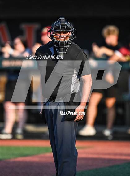 Thumbnail 1 in Cypress Woods vs. The Woodlands (UIL 6A Region 2 Final - Game 1) photogallery.