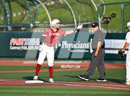 Thumbnail 2 in Cypress Woods vs. The Woodlands (UIL 6A Region 2 Final - Game 1) photogallery.