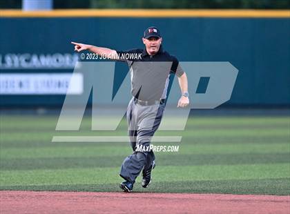 Thumbnail 3 in Cypress Woods vs. The Woodlands (UIL 6A Region 2 Final - Game 1) photogallery.