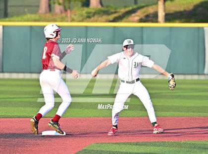 Thumbnail 2 in Cypress Woods vs. The Woodlands (UIL 6A Region 2 Final - Game 1) photogallery.