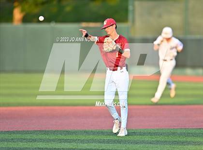 Thumbnail 1 in Cypress Woods vs. The Woodlands (UIL 6A Region 2 Final - Game 1) photogallery.