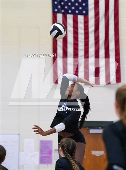 Thumbnail 2 in Penn vs Carmel (Brownsburg Invite) photogallery.