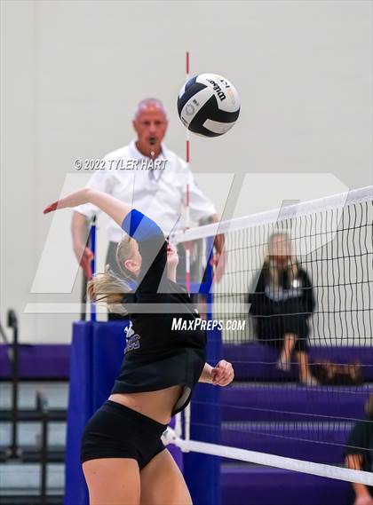 Thumbnail 2 in Penn vs Carmel (Brownsburg Invite) photogallery.