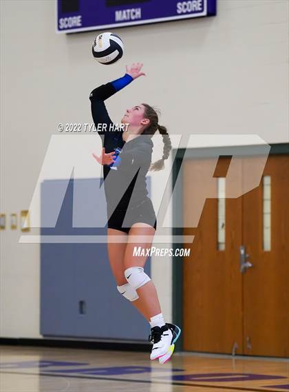 Thumbnail 2 in Penn vs Carmel (Brownsburg Invite) photogallery.
