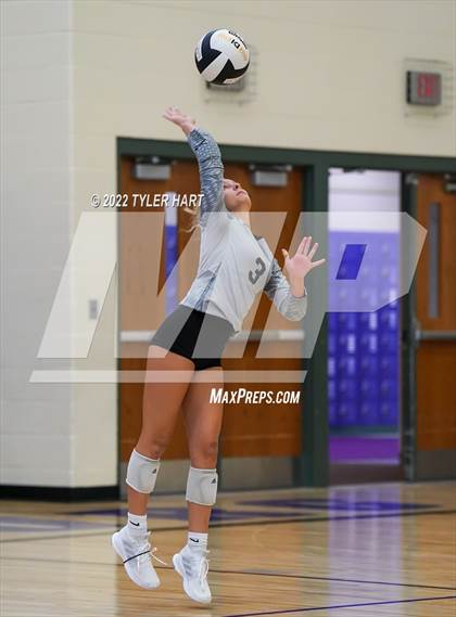 Thumbnail 2 in Penn vs Carmel (Brownsburg Invite) photogallery.