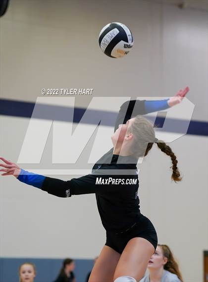 Thumbnail 1 in Penn vs Carmel (Brownsburg Invite) photogallery.