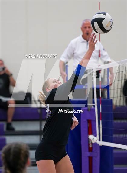 Thumbnail 2 in Penn vs Carmel (Brownsburg Invite) photogallery.
