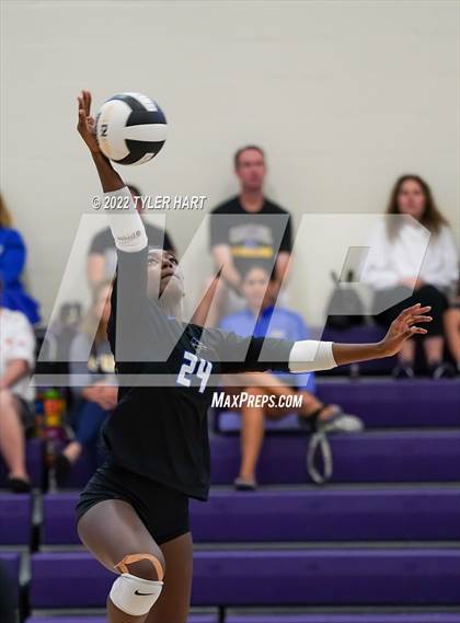 Thumbnail 1 in Penn vs Carmel (Brownsburg Invite) photogallery.