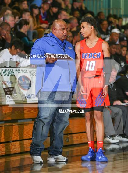Thumbnail 1 in Rainier Beach @ Sheldon (West Coast Clash Sac vs Seattle) photogallery.