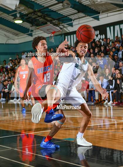 Thumbnail 2 in Rainier Beach @ Sheldon (West Coast Clash Sac vs Seattle) photogallery.
