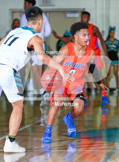 Thumbnail 2 in Rainier Beach @ Sheldon (West Coast Clash Sac vs Seattle) photogallery.