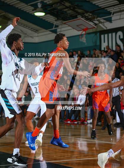 Thumbnail 1 in Rainier Beach @ Sheldon (West Coast Clash Sac vs Seattle) photogallery.