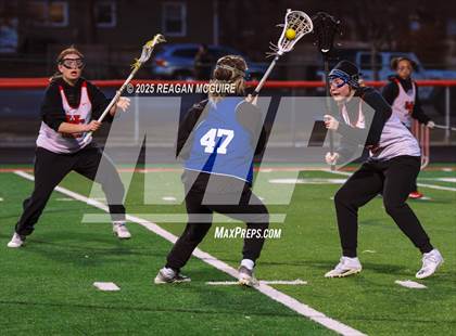 Thumbnail 3 in Hilliard Bradley @ Westerville South Scrimmage photogallery.