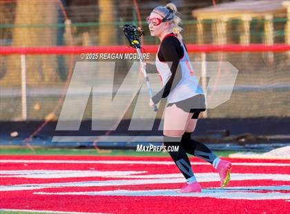 Thumbnail 3 in Hilliard Bradley @ Westerville South Scrimmage photogallery.