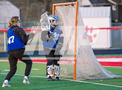 Thumbnail 1 in Hilliard Bradley @ Westerville South Scrimmage photogallery.