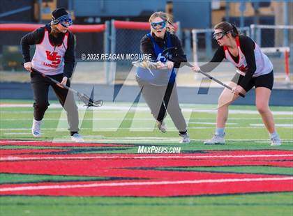 Thumbnail 1 in Hilliard Bradley @ Westerville South Scrimmage photogallery.