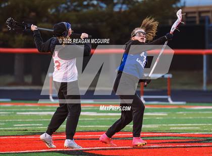 Thumbnail 3 in Hilliard Bradley @ Westerville South Scrimmage photogallery.