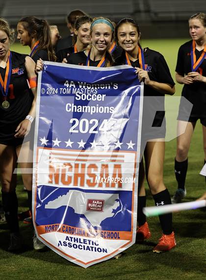 Thumbnail 3 in Marvin Ridge vs. Ashley (NCHSAA 4A Championship Pregame &  Awards) photogallery.