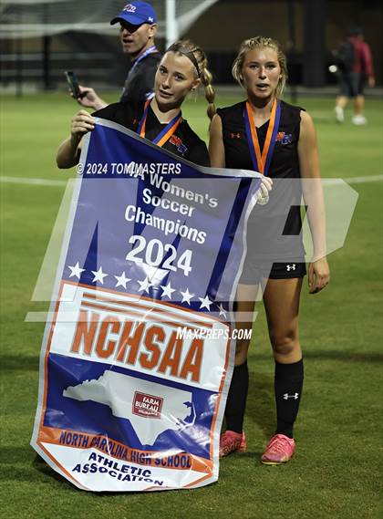 Thumbnail 1 in Marvin Ridge vs. Ashley (NCHSAA 4A Championship Pregame &  Awards) photogallery.