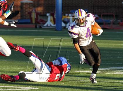 Thumbnail 1 in Lake Braddock @ T.C. Williams photogallery.