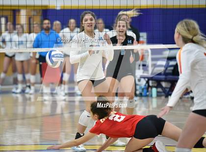 Thumbnail 2 in Cathedral Catholic vs. Mercy (Durango Fall Classic) photogallery.
